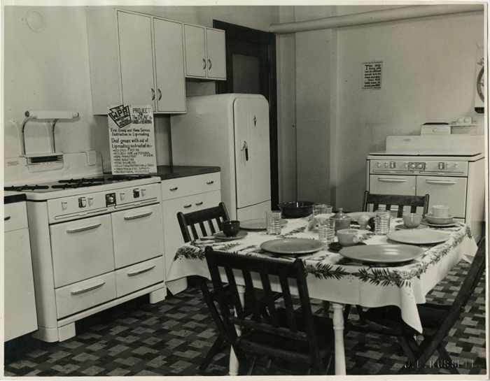 FDR Library Photograph Collection. NPx # 77-22(17)